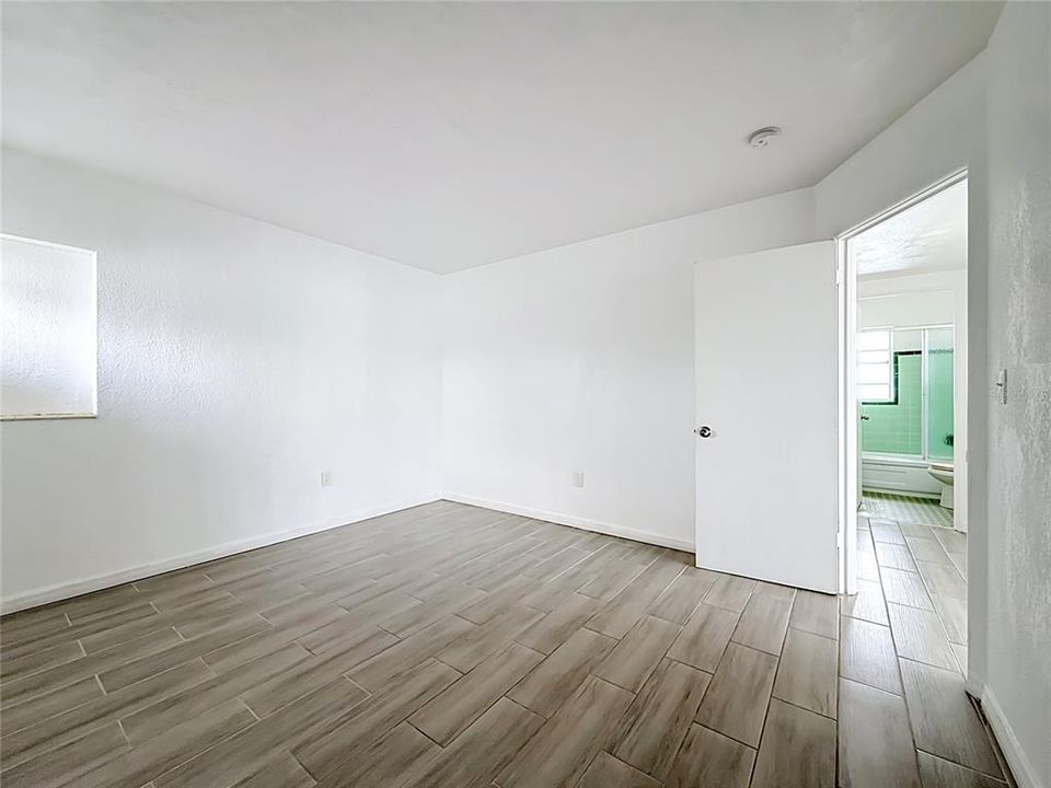 В аренду: $2,100 (2 спален, 2 ванн, 1070 Квадратных фут)