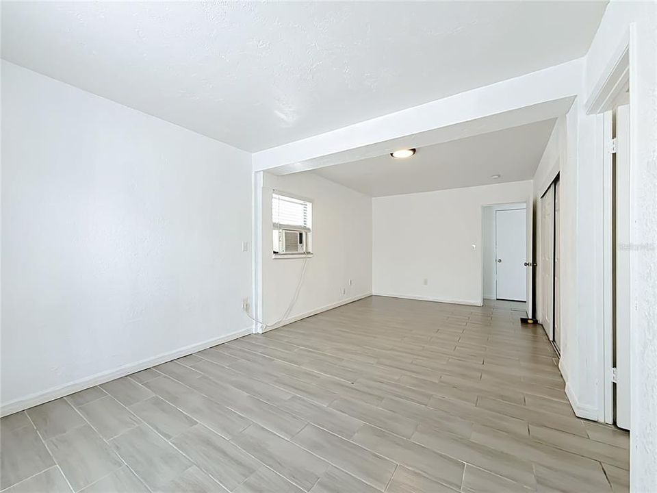 В аренду: $2,100 (2 спален, 2 ванн, 1070 Квадратных фут)