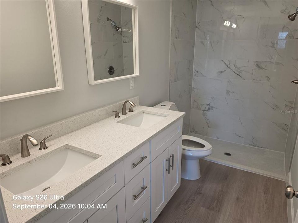 Activo con contrato: $279,000 (4 camas, 2 baños, 1625 Pies cuadrados)