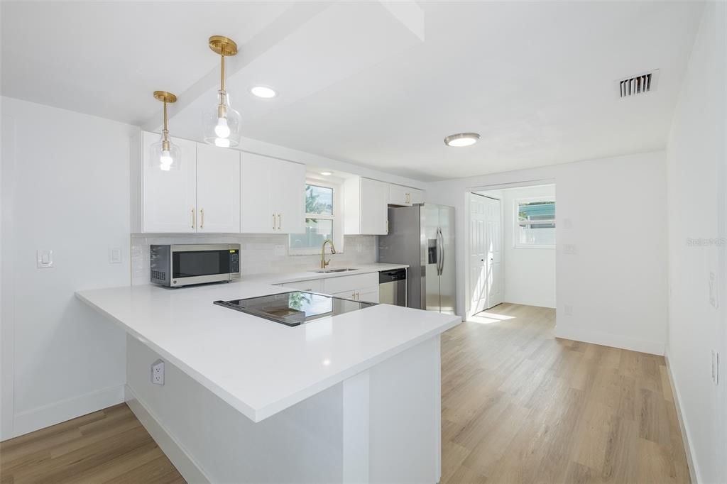 En Venta: $279,900 (3 camas, 2 baños, 1460 Pies cuadrados)