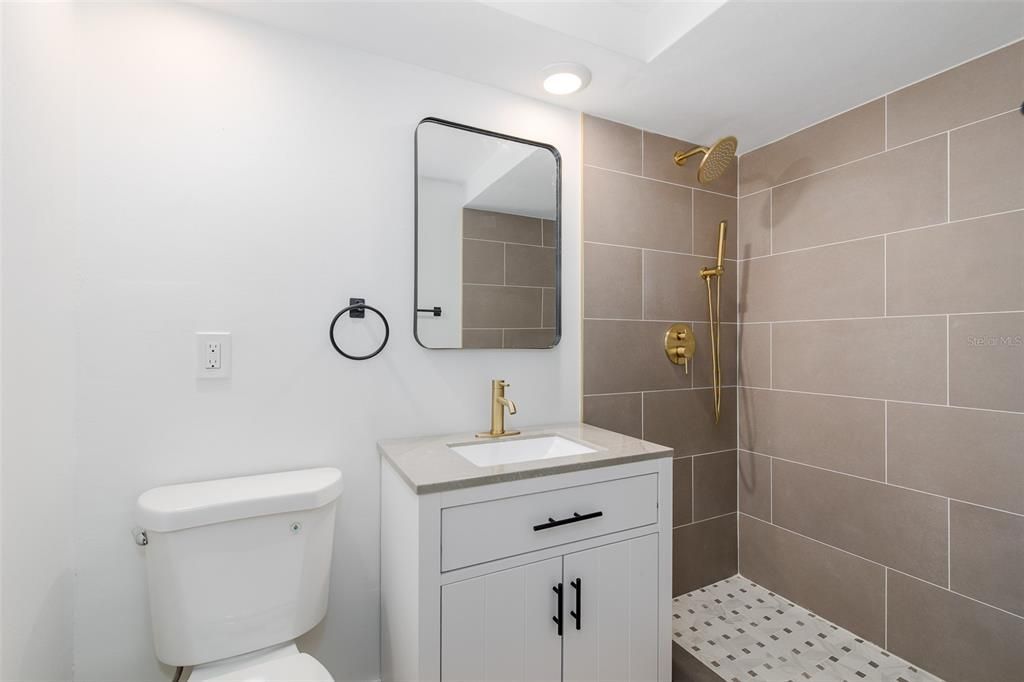 En Venta: $279,900 (3 camas, 2 baños, 1460 Pies cuadrados)