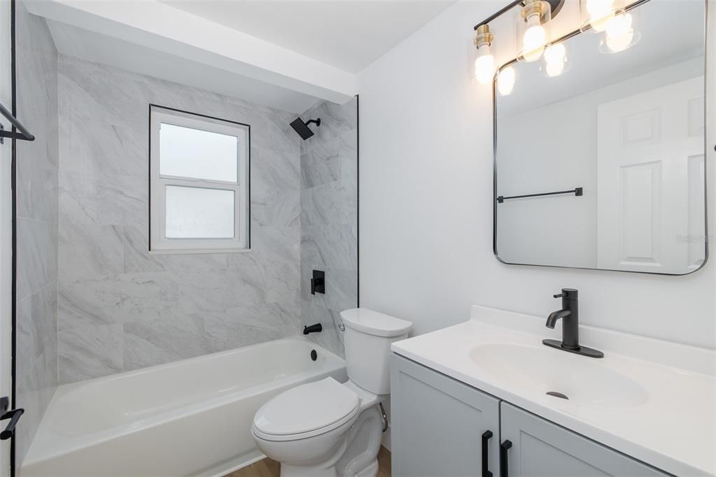 En Venta: $279,900 (3 camas, 2 baños, 1460 Pies cuadrados)