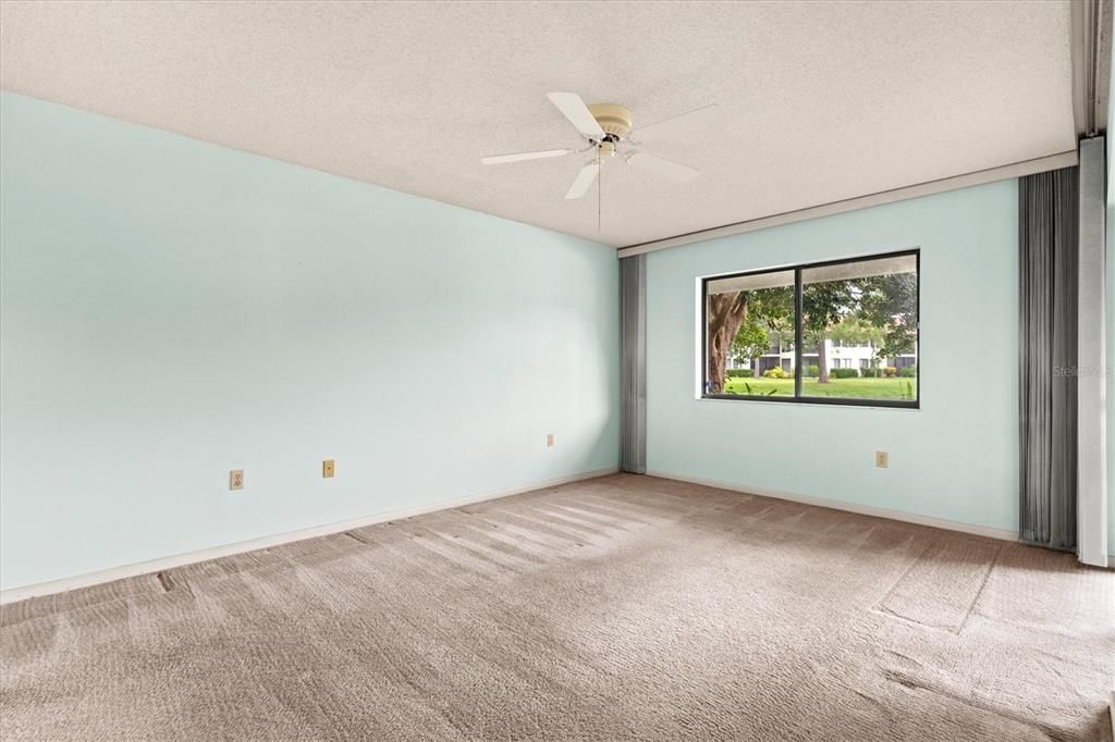 For Sale: $249,000 (2 beds, 2 baths, 1265 Square Feet)
