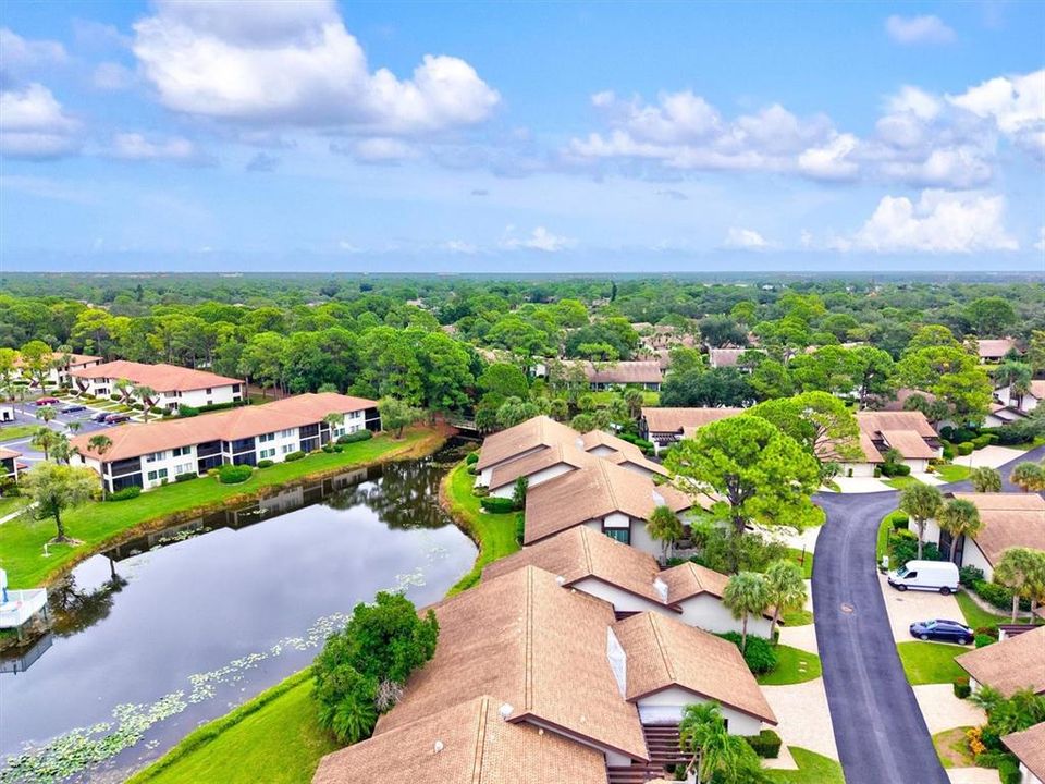 For Sale: $249,000 (2 beds, 2 baths, 1265 Square Feet)