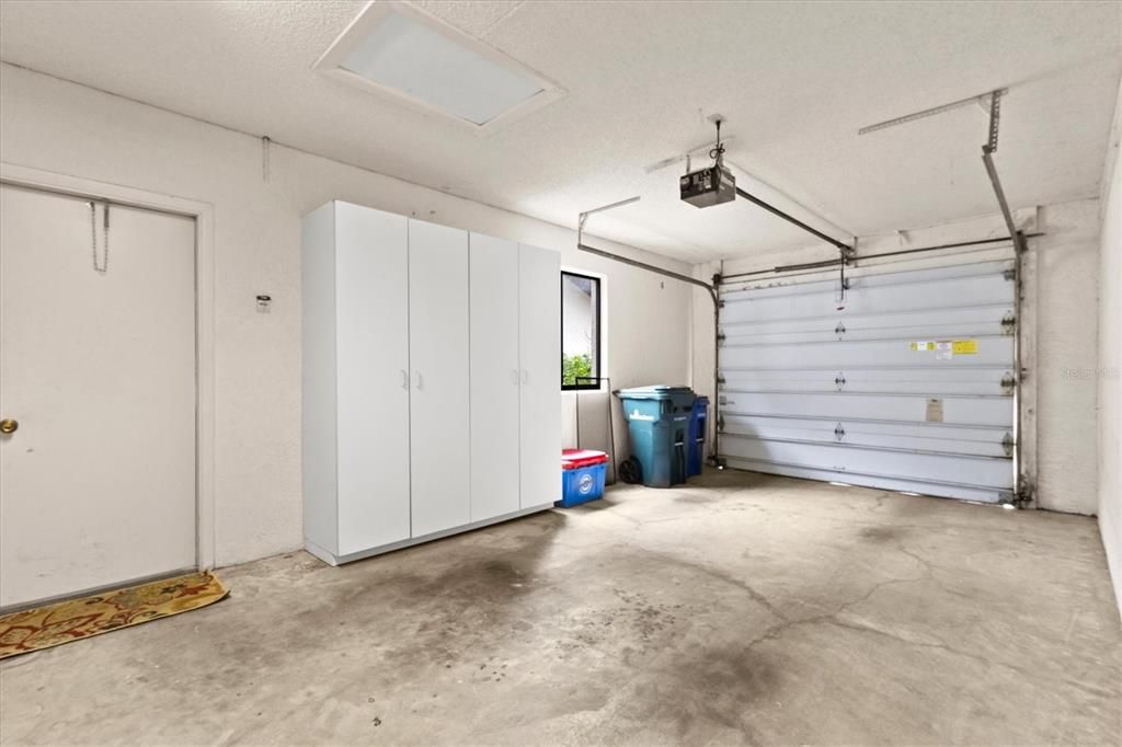 For Sale: $249,000 (2 beds, 2 baths, 1265 Square Feet)