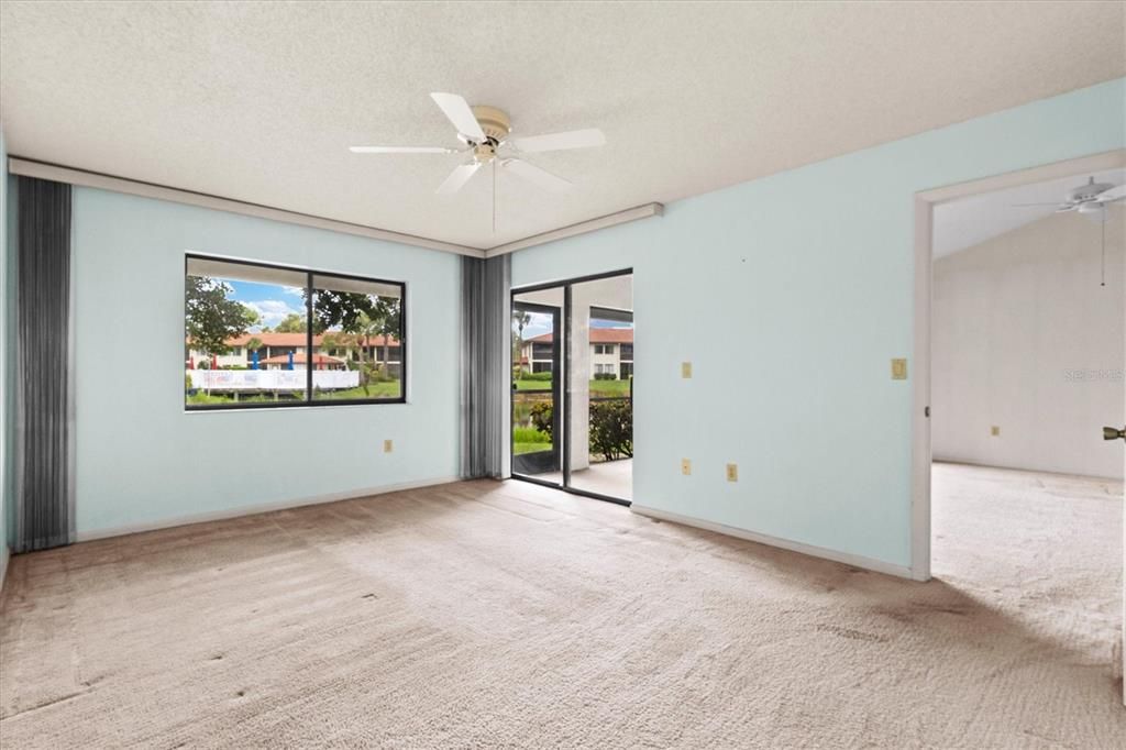 For Sale: $249,000 (2 beds, 2 baths, 1265 Square Feet)