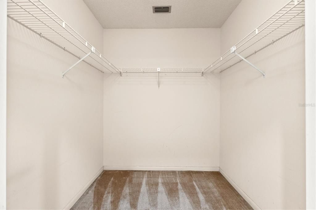 For Sale: $249,000 (2 beds, 2 baths, 1265 Square Feet)