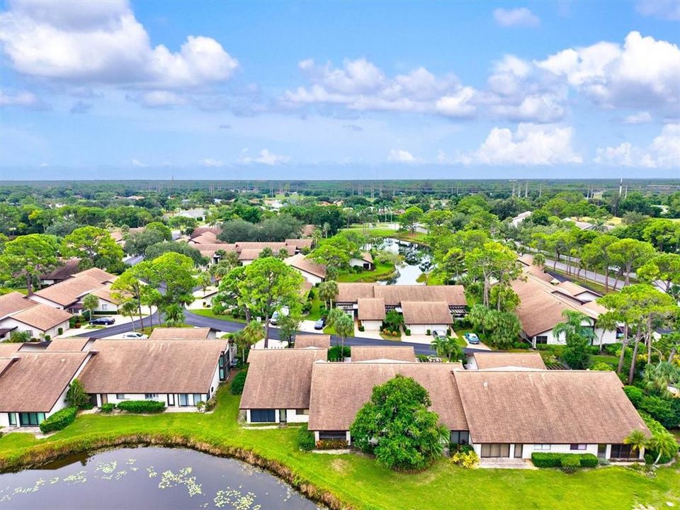 For Sale: $249,000 (2 beds, 2 baths, 1265 Square Feet)