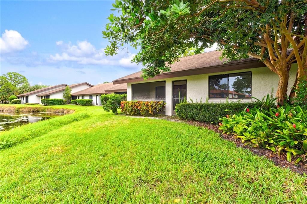 For Sale: $249,000 (2 beds, 2 baths, 1265 Square Feet)