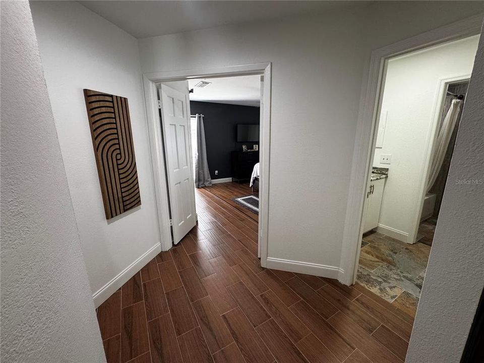 En Venta: $489,900 (4 camas, 2 baños, 2004 Pies cuadrados)