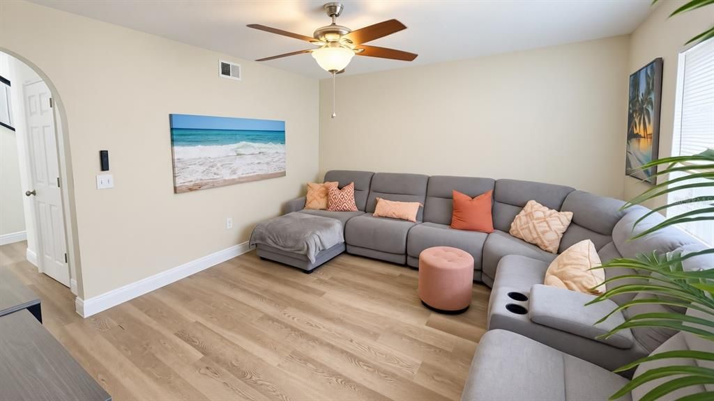 For Rent: $3,000 (4 beds, 2 baths, 2208 Square Feet)