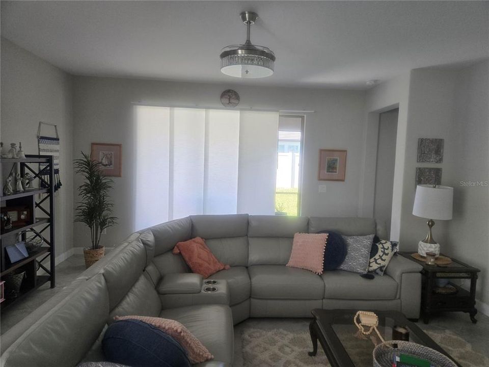 For Sale: $359,900 (2 beds, 2 baths, 1770 Square Feet)