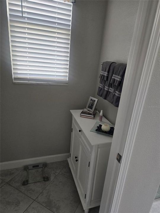 For Sale: $359,900 (2 beds, 2 baths, 1770 Square Feet)
