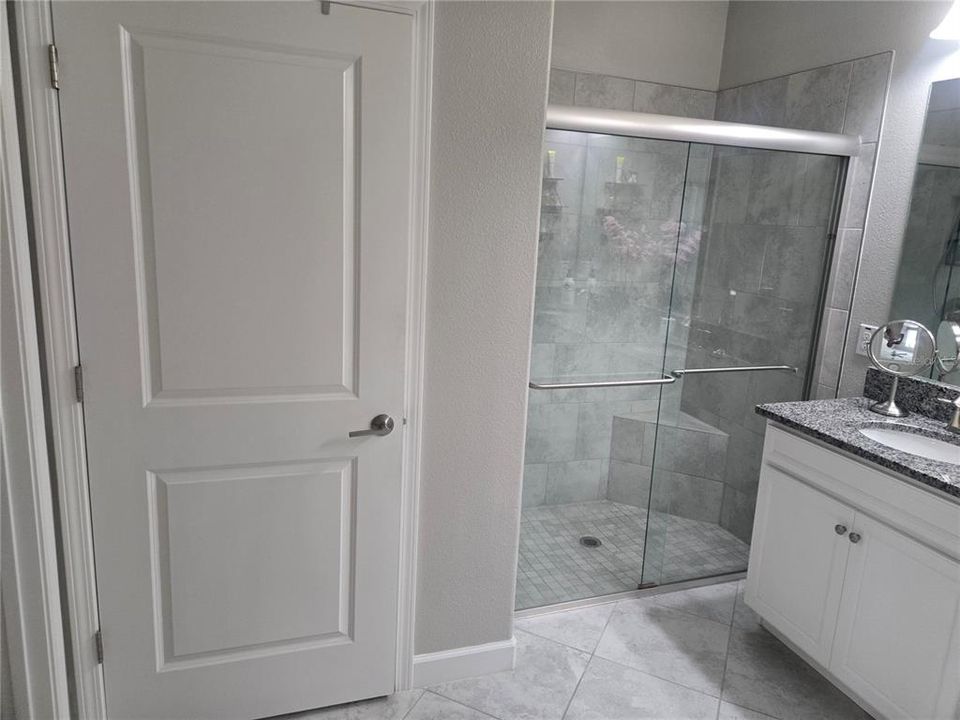 For Sale: $359,900 (2 beds, 2 baths, 1770 Square Feet)