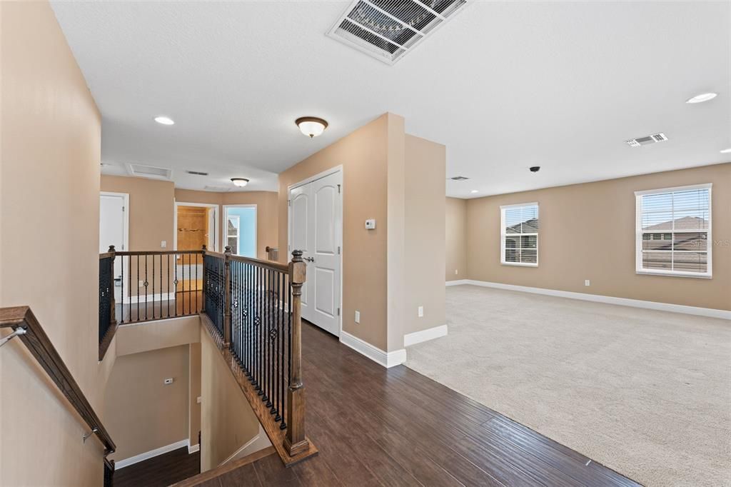 For Rent: $4,000 (5 beds, 3 baths, 3316 Square Feet)