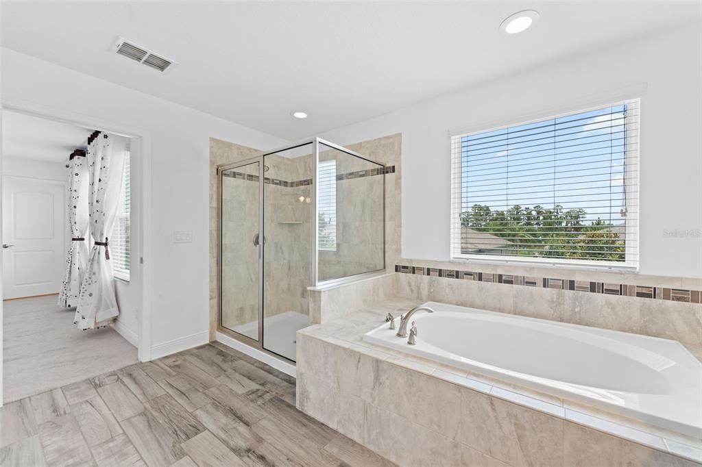 For Rent: $4,000 (5 beds, 3 baths, 3316 Square Feet)