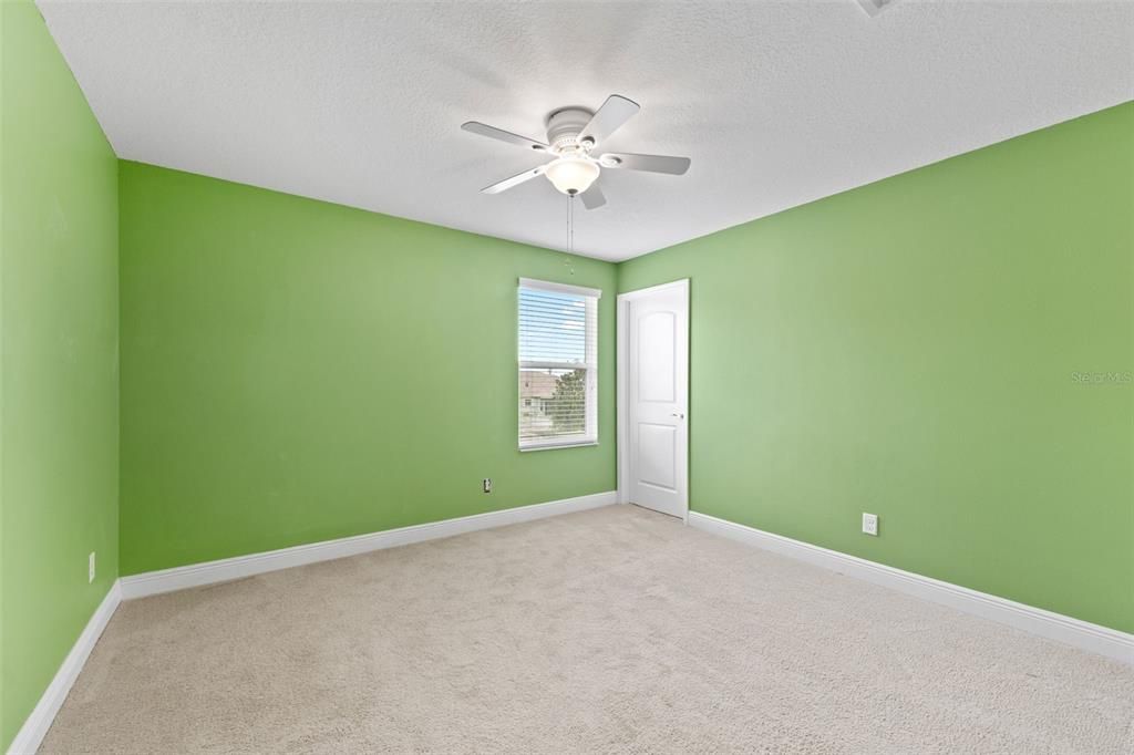 For Rent: $4,000 (5 beds, 3 baths, 3316 Square Feet)