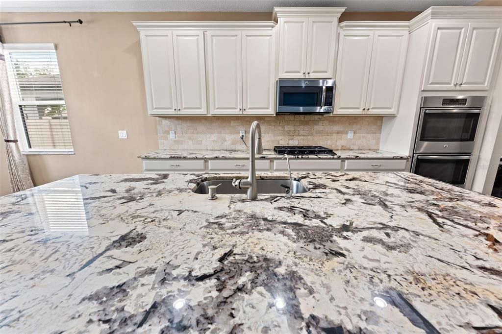 For Rent: $4,000 (5 beds, 3 baths, 3316 Square Feet)