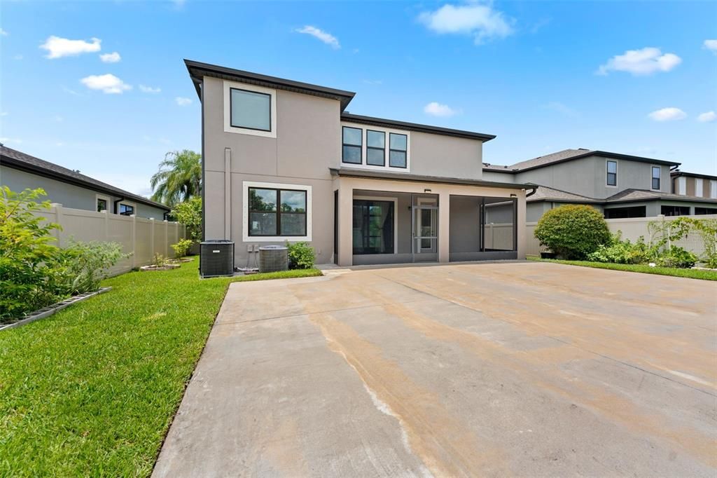 For Rent: $4,000 (5 beds, 3 baths, 3316 Square Feet)