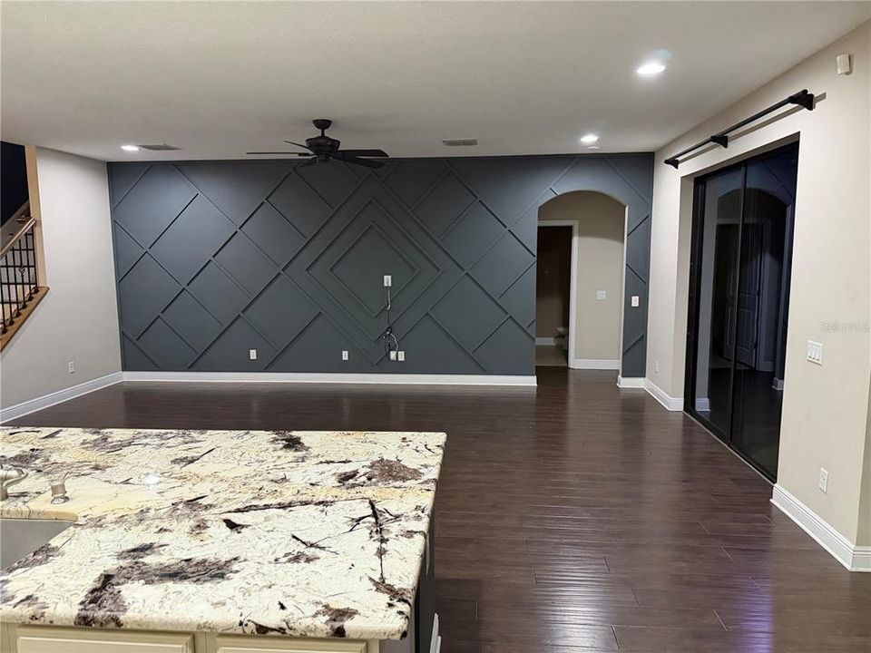 For Rent: $4,000 (5 beds, 3 baths, 3316 Square Feet)