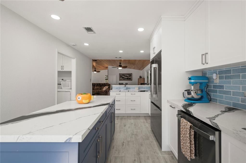 For Sale: $949,000 (3 beds, 2 baths, 1838 Square Feet)