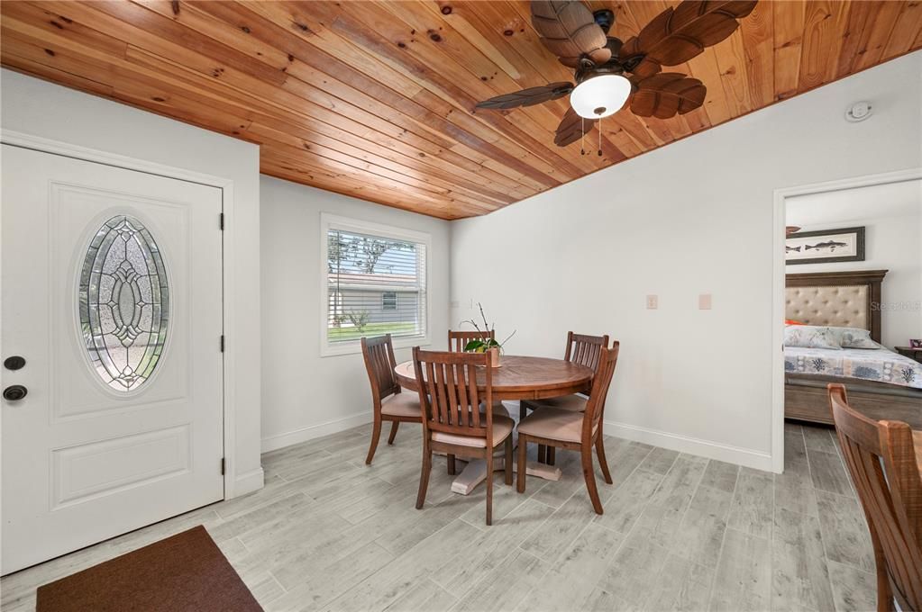 For Sale: $949,000 (3 beds, 2 baths, 1838 Square Feet)
