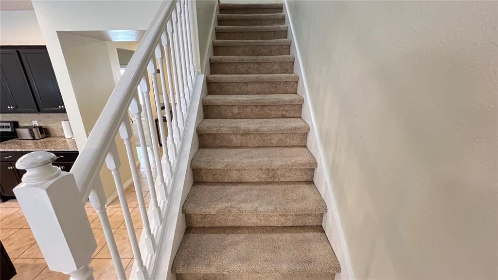 For Sale: $388,000 (5 beds, 4 baths, 2263 Square Feet)