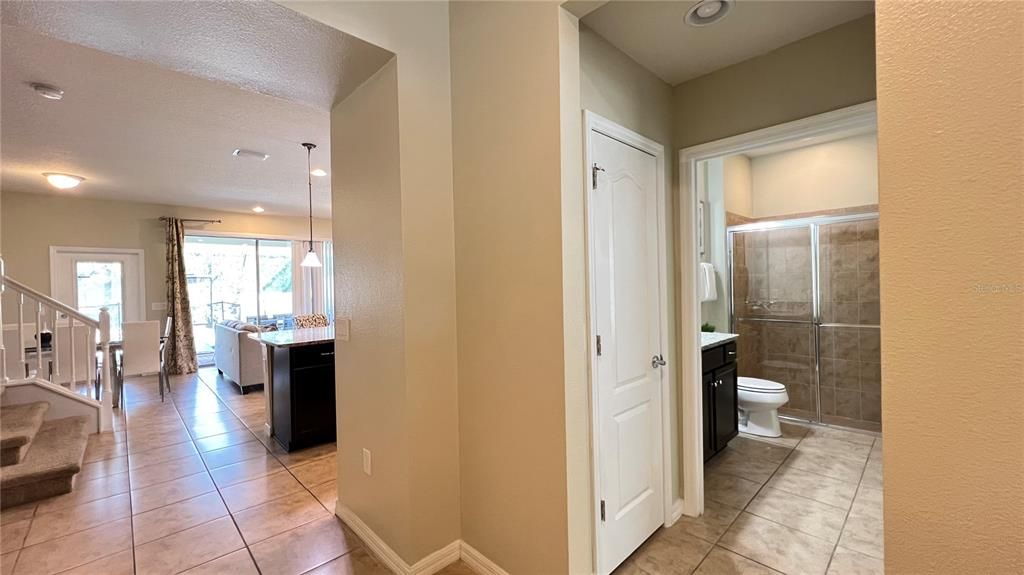 For Sale: $388,000 (5 beds, 4 baths, 2263 Square Feet)