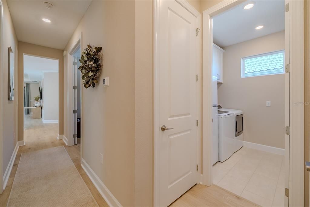 For Sale: $515,000 (3 beds, 2 baths, 1934 Square Feet)