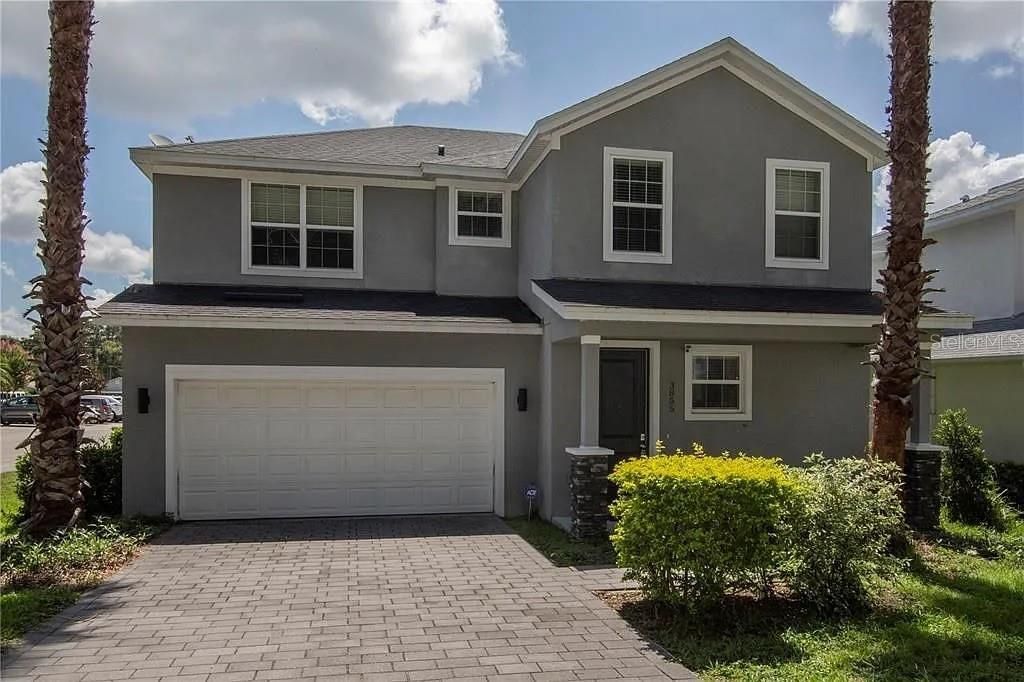 For Rent: $3,800 (3 beds, 2 baths, 2181 Square Feet)