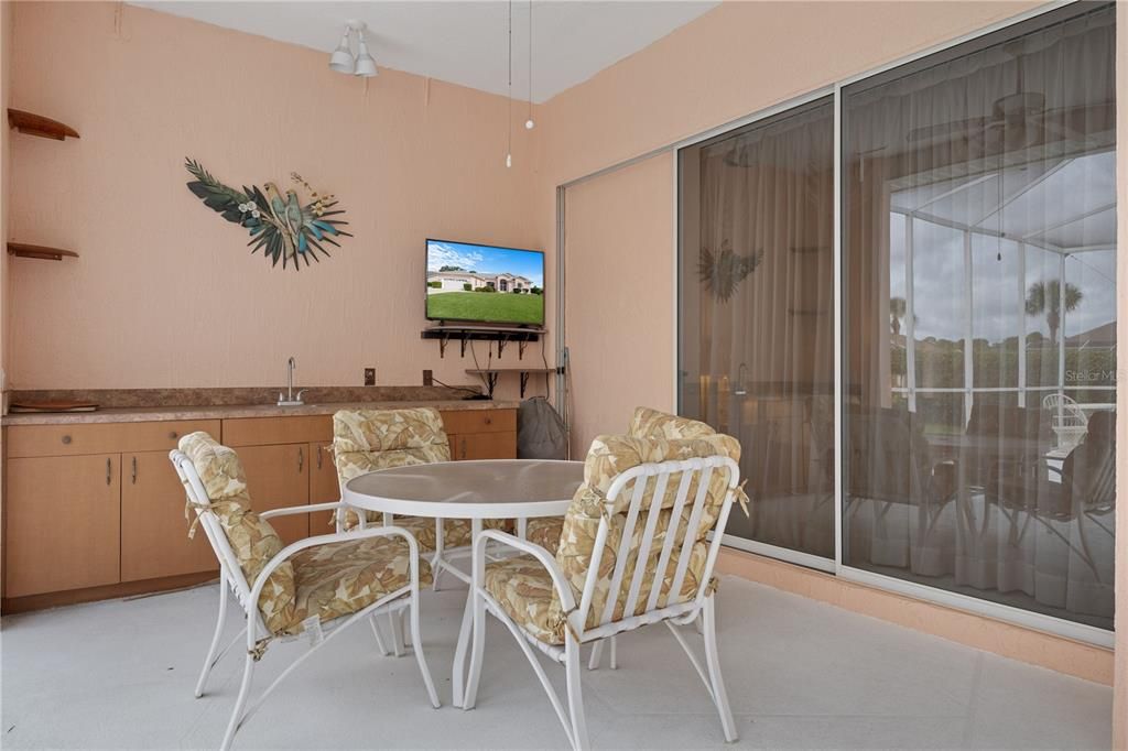 For Sale: $479,400 (3 beds, 3 baths, 2522 Square Feet)