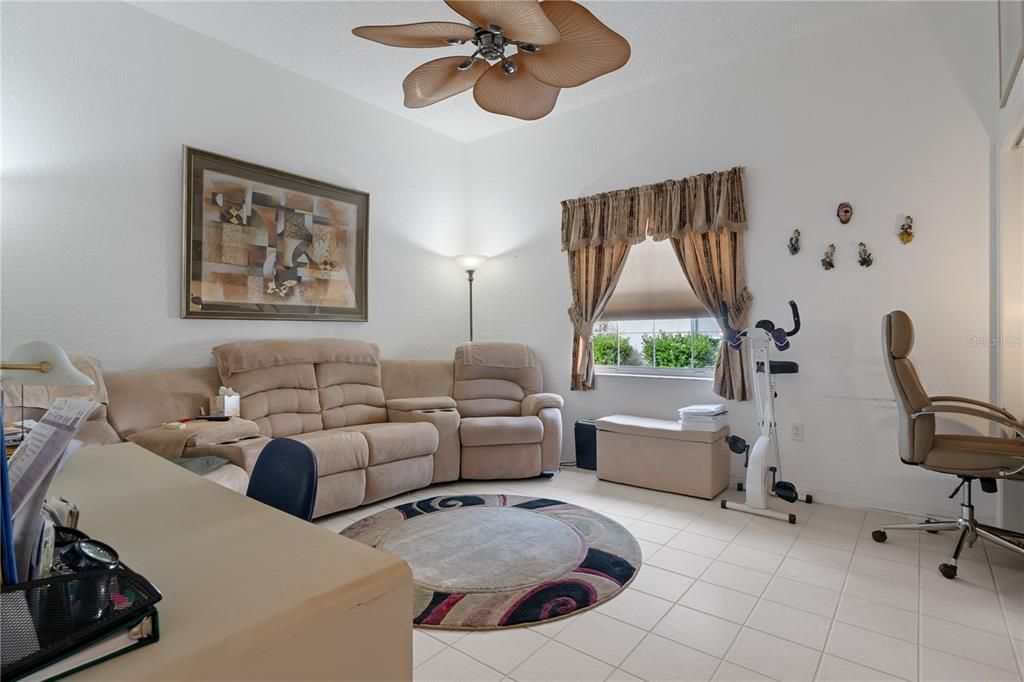 For Sale: $479,400 (3 beds, 3 baths, 2522 Square Feet)