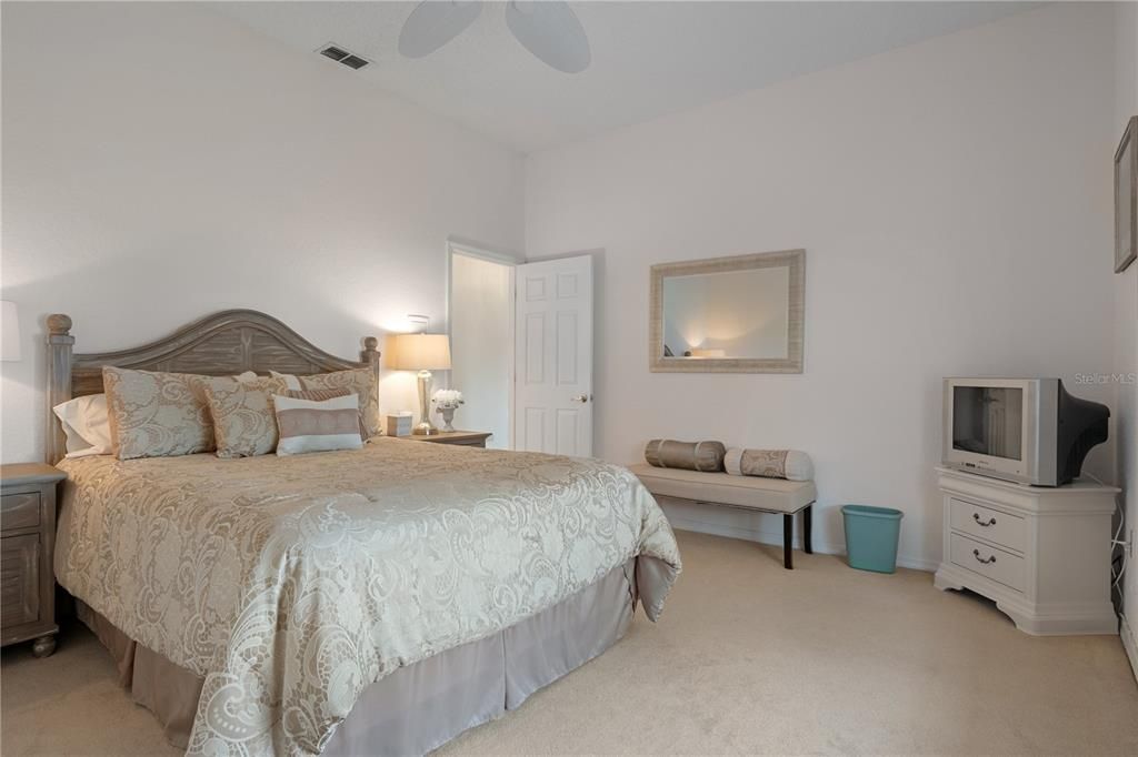 For Sale: $479,400 (3 beds, 3 baths, 2522 Square Feet)