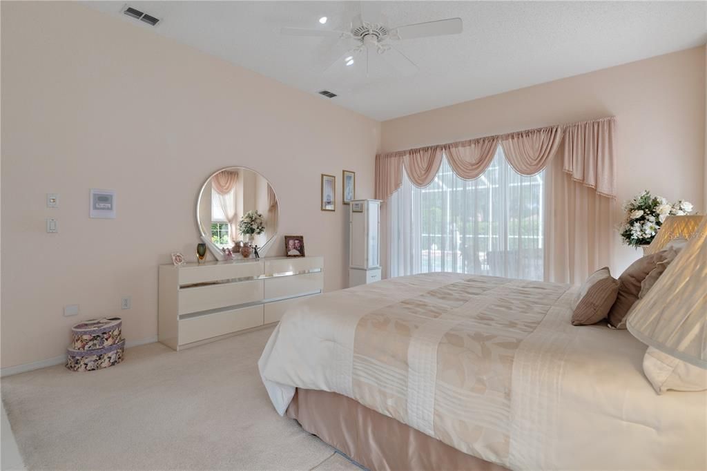 For Sale: $479,400 (3 beds, 3 baths, 2522 Square Feet)