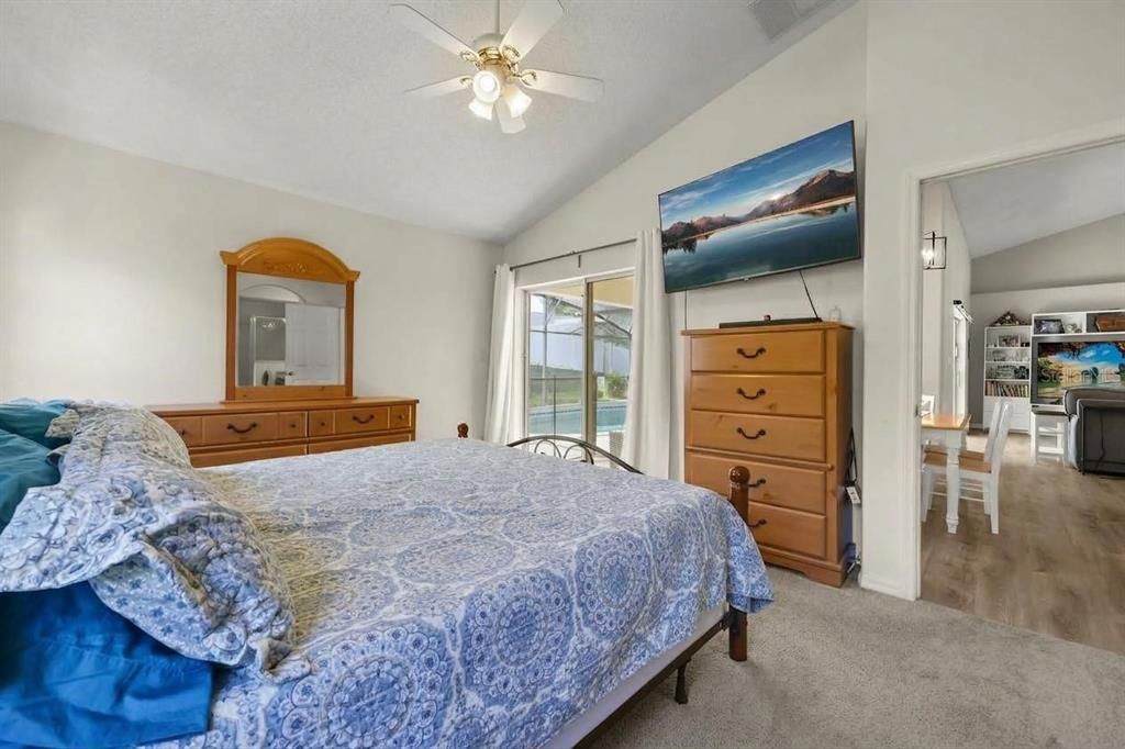 For Sale: $425,000 (3 beds, 2 baths, 1859 Square Feet)