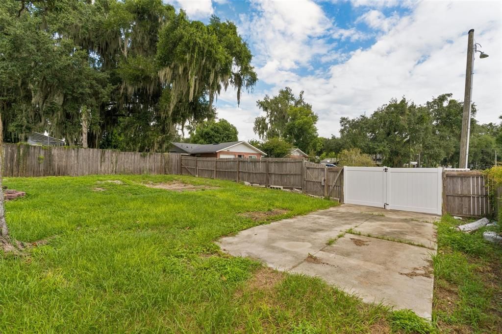 For Sale: $239,900 (3 beds, 1 baths, 1399 Square Feet)