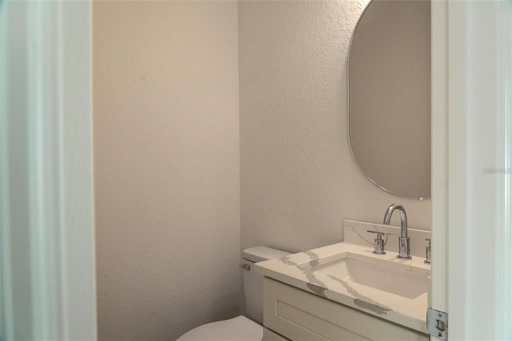 В аренду: $1,800 (4 спален, 2 ванн, 1801 Квадратных фут)