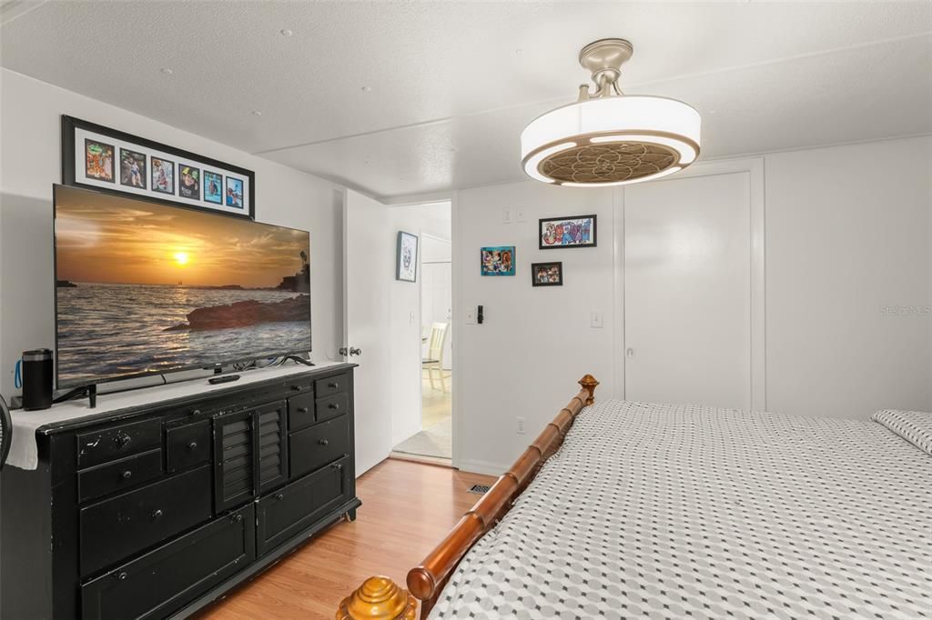 En Venta: $220,000 (3 camas, 2 baños, 1506 Pies cuadrados)