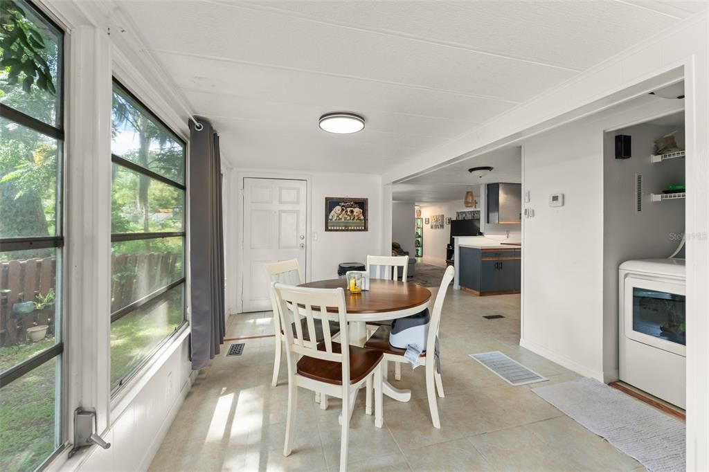 En Venta: $220,000 (3 camas, 2 baños, 1506 Pies cuadrados)