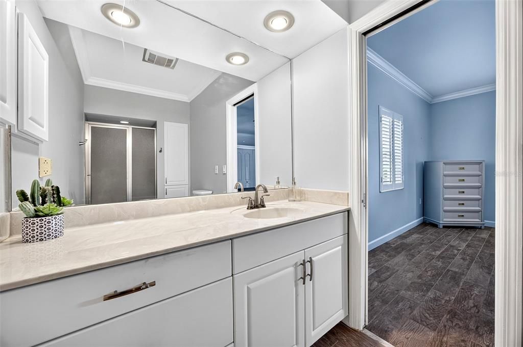 For Sale: $374,500 (2 beds, 2 baths, 1831 Square Feet)