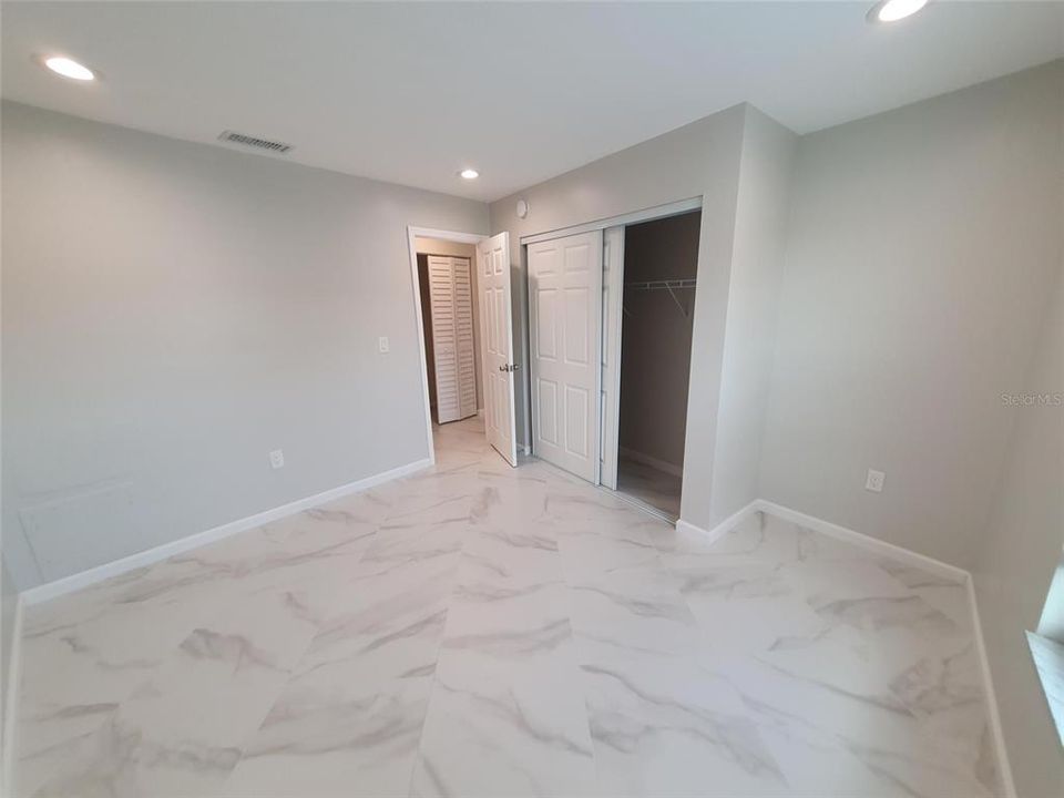 В аренду: $1,950 (2 спален, 2 ванн, 1000 Квадратных фут)