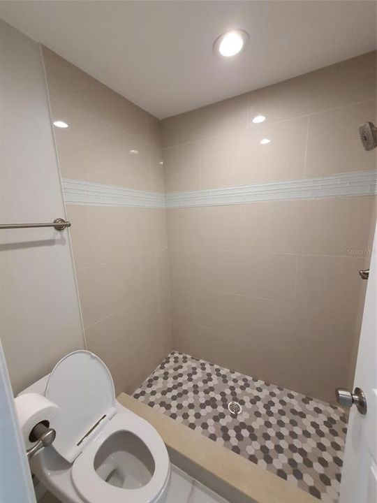В аренду: $1,950 (2 спален, 2 ванн, 1000 Квадратных фут)