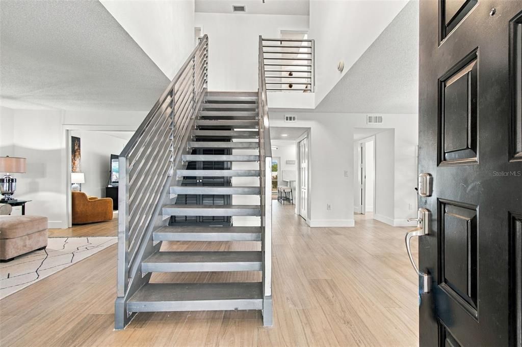 En Venta: $700,000 (3 camas, 2 baños, 2166 Pies cuadrados)