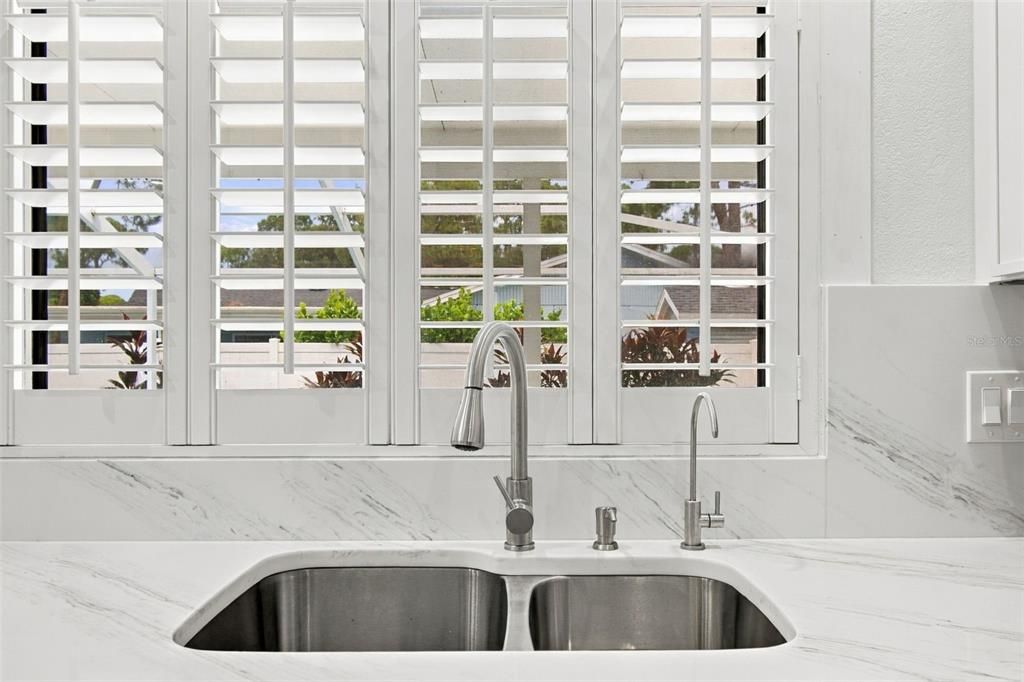 En Venta: $700,000 (3 camas, 2 baños, 2166 Pies cuadrados)