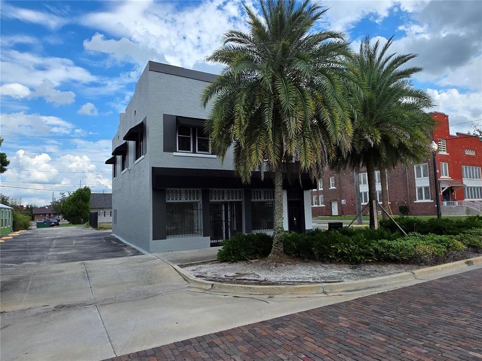 For Sale: $33,000 (0 beds, 0 baths, 1205 Square Feet)