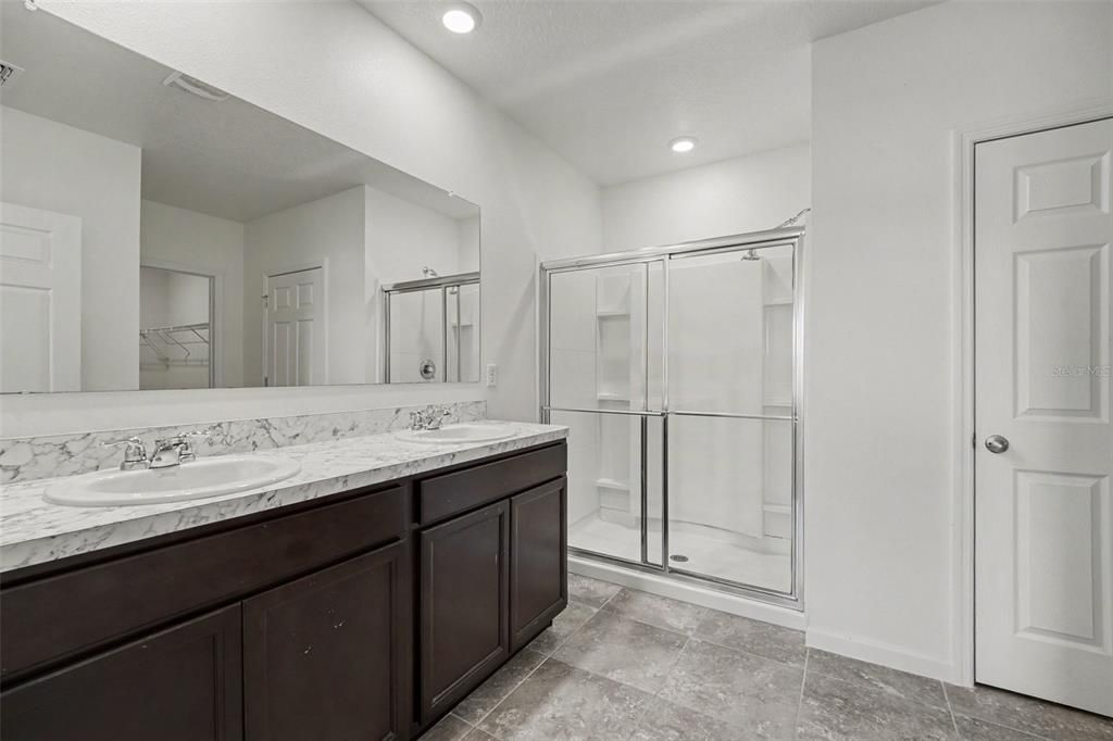 For Sale: $385,000 (4 beds, 2 baths, 1830 Square Feet)