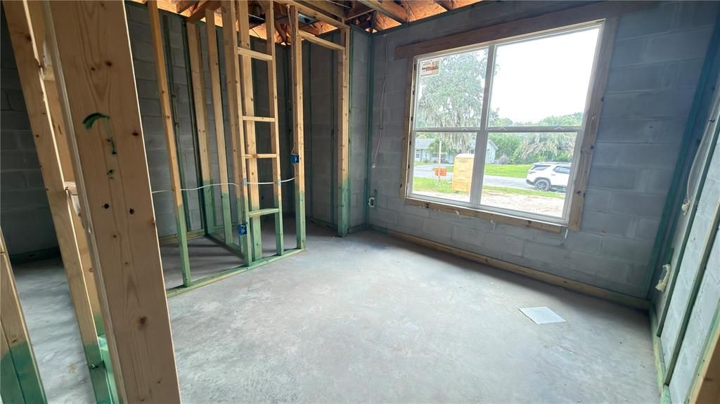 For Sale: $265,000 (3 beds, 2 baths, 1472 Square Feet)