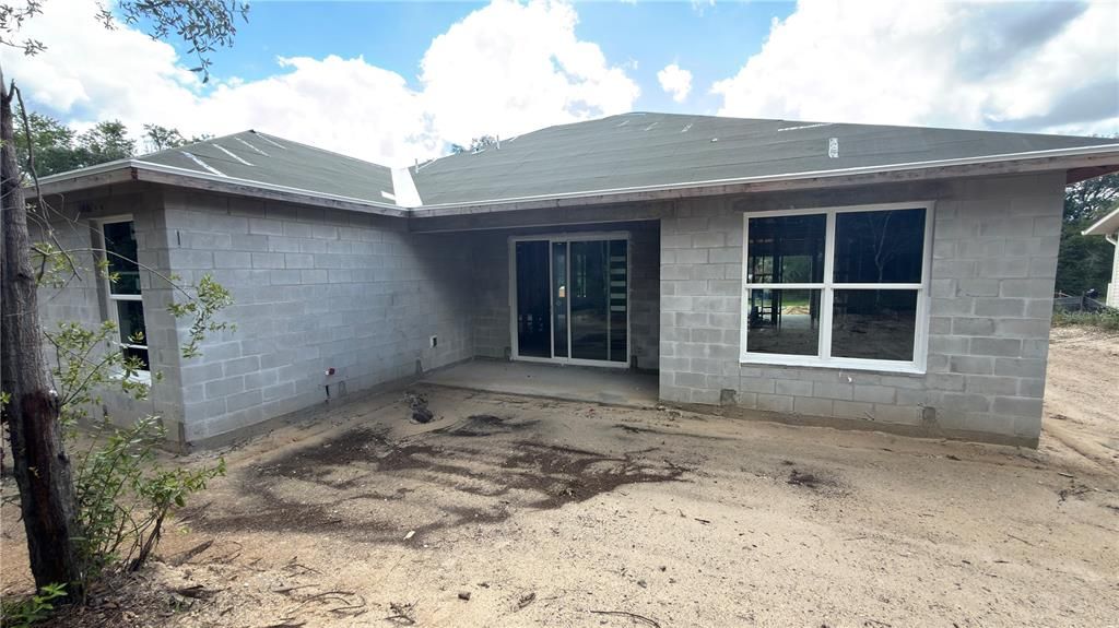 For Sale: $265,000 (3 beds, 2 baths, 1472 Square Feet)