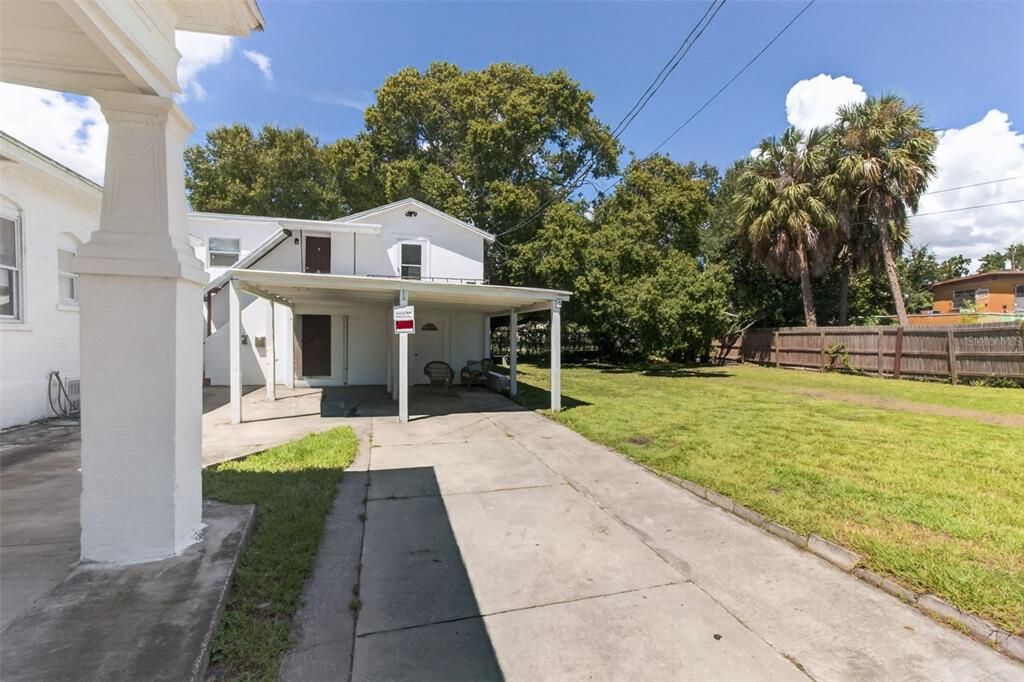 For Rent: $1,195 (1 beds, 1 baths, 650 Square Feet)