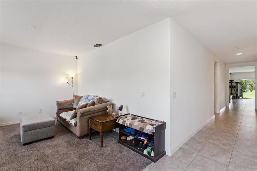 For Sale: $387,777 (4 beds, 2 baths, 2094 Square Feet)